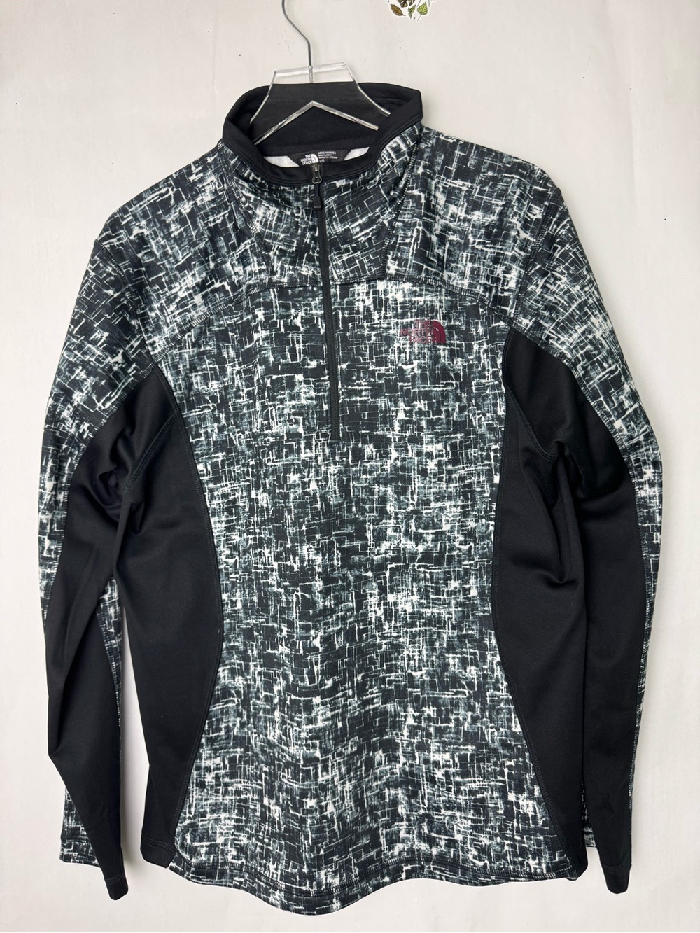 The North Face Activewear Quarter Zip Pullover sz lg